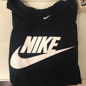 Women’s Nike tee